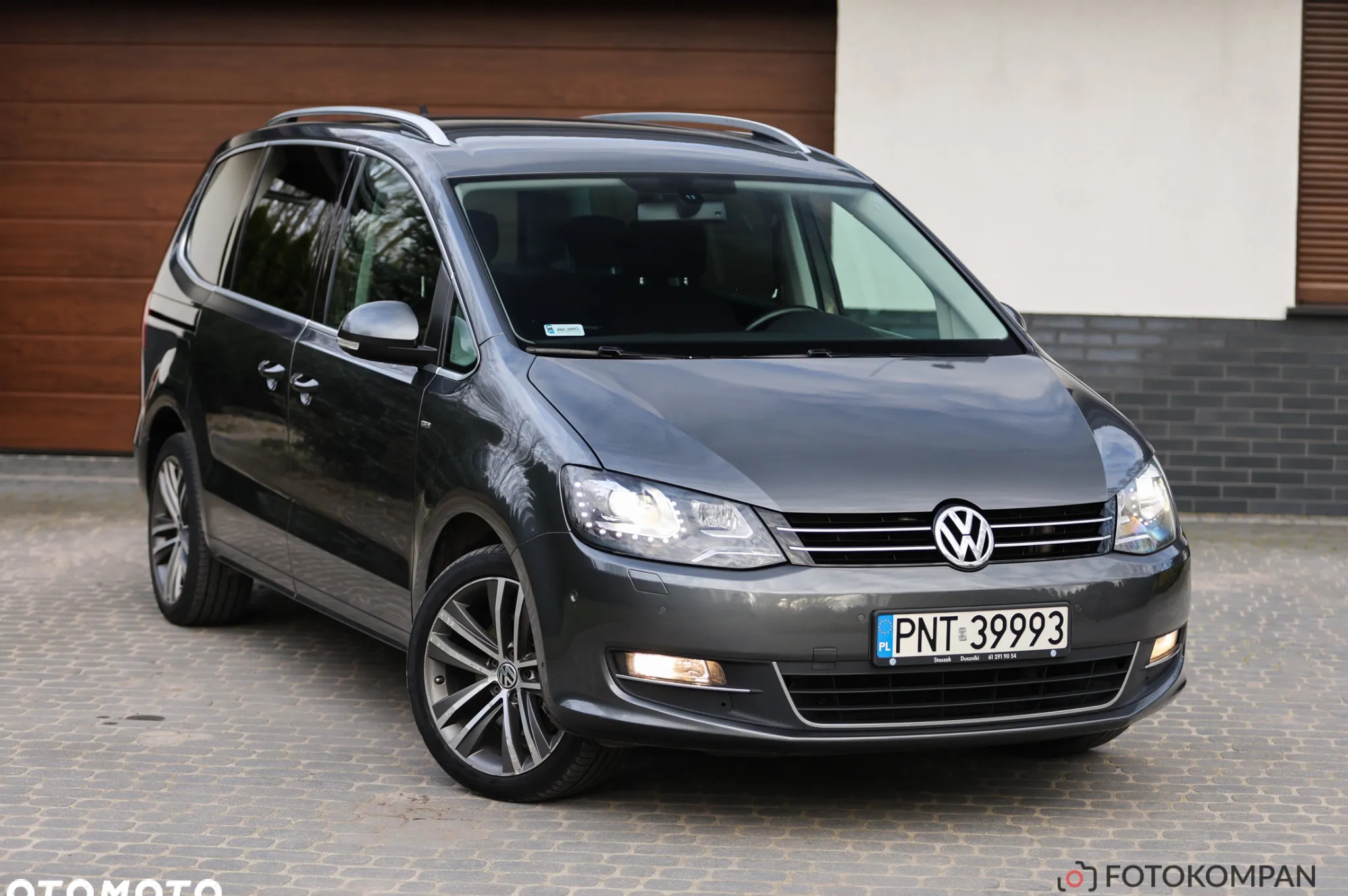 Volkswagen Sharan cena 57500 przebieg: 262418, rok produkcji 2014 z Jaworzno małe 781